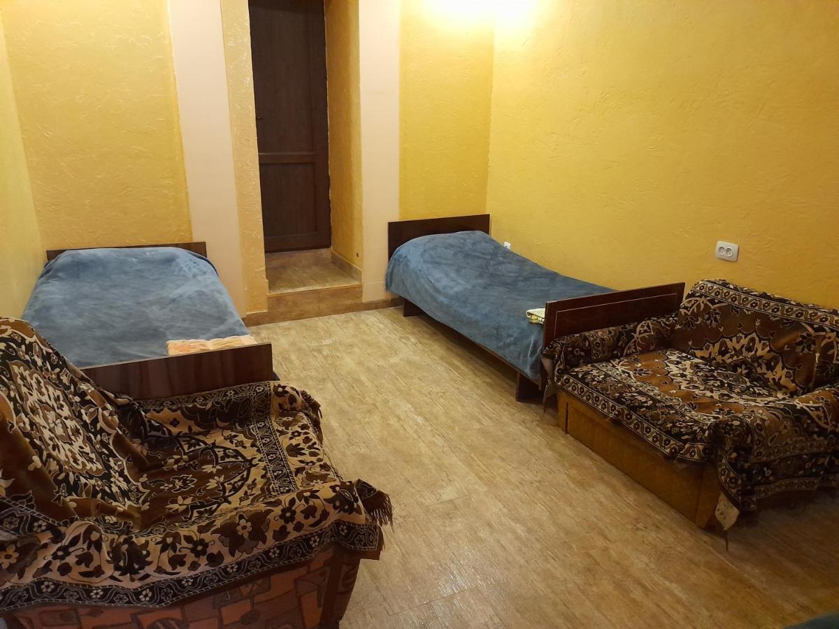 Guest House In Center Yerevan Exterior photo