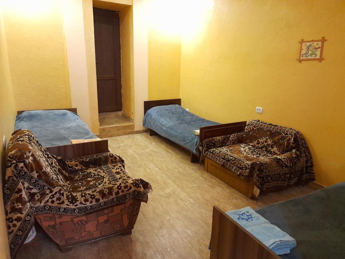 Guest House In Center Yerevan Exterior photo