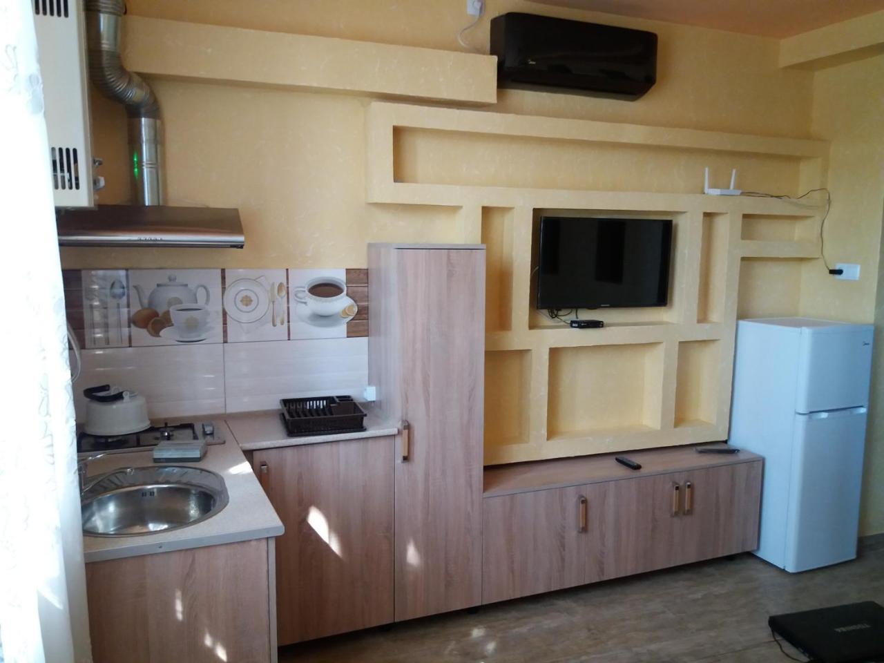 Guest House In Center Yerevan Exterior photo